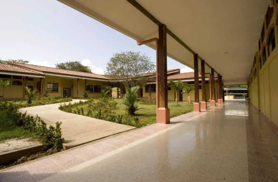 Costa Rica International Academy (CRIA) one of the Best High Schools in Costa Rica
